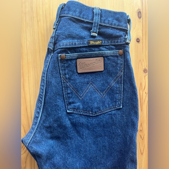 Vintage Wrangler Cowboy Cut Blue Jeans - Picture 4 of 6